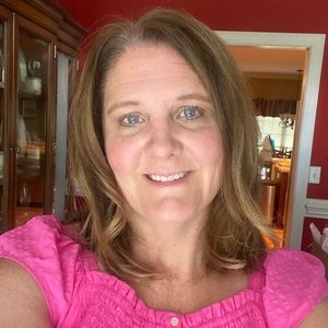 Meet your Posher, Catherine